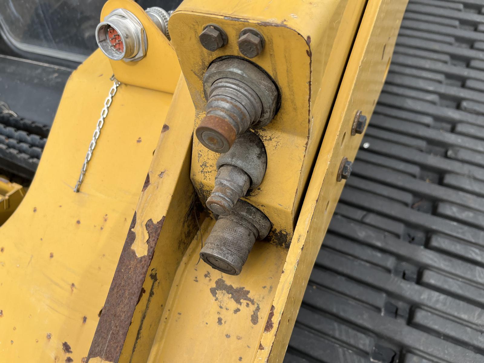 ./imagenes/INVOICE/2019/17480/MINICARGADOR CATERPILLAR 299D (16).JPG